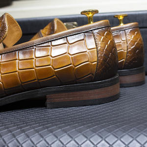 Zapatos de Cuero Transpirables e Impermeables de Moda para Hombre 2026, para Uso Casual y de Negocios, Hechos a Medida - Product Image 5