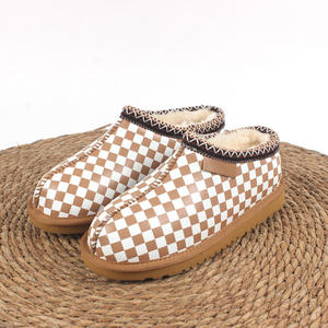 Nouveautés 2026 – Bottes de neige courtes en cuir de vachette chaudes et épaisses pour enfants, style coréen à carreaux, prix usine, pour l'hiver - Product Image 4