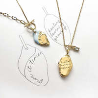 Mode personnalisé personnalisé titane acier rond brillant couple album photo boîte en acier inoxydable pendentif gravé nom collier