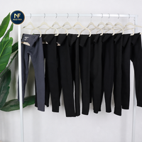 Pantalons Shark – Articles de seconde main de haute qualité vendus au kilo ; Balles de vêtements usagés directement du fabricant