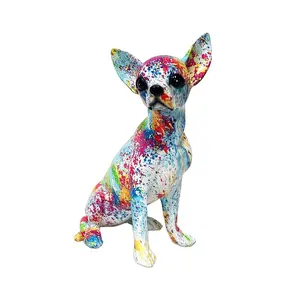 S заводская цена переводная красочная гоночная игрушка автомобиль статуя Чихуахуа собака скульптура полимерные изделия