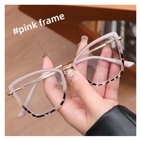 Nouvelles montures de lunettes œil-de-chat pour femmes, style européen et américain, monture complète, verres PC tendance, métalliques, inspirées d'Instagram