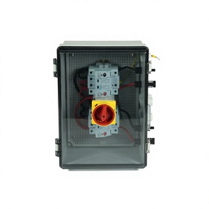 Caja Combinadora Solar DC PV 6 Entradas 1 Salida, 6 Cadenas 25A, Caja Combinadora de Arreglos Solares 600V para Panel Solar con Supresor de Picos de Corriente - Product Image 1