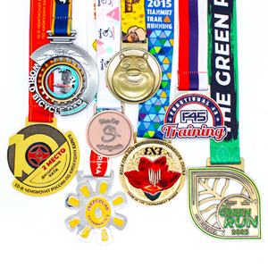 Medalla Deportiva de Metal Personalizada de Alta Calidad, Diseño Propio, en Blanco, de Aleación de Zinc, 3D, Dorada, para Campeón de Maratón - Product Image 3