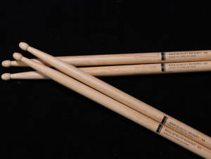 Varillas <span class=keywords><strong>de</strong></span> tambor <span class=keywords><strong>de</strong></span> percusión para principiantes, accesorios <span class=keywords><strong>de</strong></span> instrumento <span class=keywords><strong>de</strong></span> percusión, 5A/7A, varillas <span class=keywords><strong>de</strong></span> nogal <span class=keywords><strong>de</strong></span> tambor <span class=keywords><strong>de</strong></span> jazz, superventas - Product Image 4