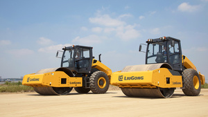 รถบดอัดดินแบบสั่นสะเทือนล้อเดียว LiuGong 6114E ขนาด 14 ตัน สำหรับงานบดอัดฐานทางหลวงและถนนในเขตเทศบาล - Product Image 3