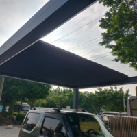 Outdoor Luxus versenkbare Aluminium Pergolen Wasserdichte Lamellen Patio Aluminium Dach abdeckung Baldachin mit motorisierten Luft schlitzen