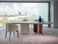 Table à manger moderne de luxe en marbre naturel, sur mesure, 8, 10 ou 12 places, avec base en acier inoxydable et revêtement en cuir, pour villa haut de gamme
