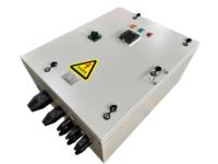 Armoire électrique intérieure basse tension de type CFD, en acier inoxydable de 2,0 mm, avec porte avant/arrière gravée au laser, poutre réglable, boîte de barres omnibus parallèles de 300 mm