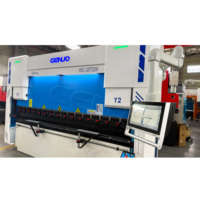 Presse plieuse CNC GENUO de haute précision équipée d'un système de contrôle par écran tactile Delem DA53T