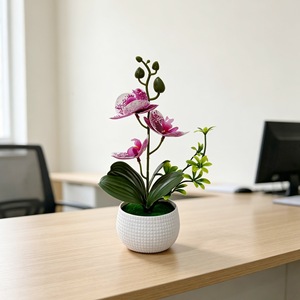 Plante artificielle Phalaenopsis Orchid Bonsai à 3 fleurs avec pot en caoutchouc souple, pot de fleurs décoratif de bureau, 24,5 cm de haut - Product Image 4