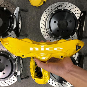 Kit Pinza Freno Maggiorata a 6 Pistoni per Sistemi Frenanti Auto Accessori Fabbrica - Product Image 2