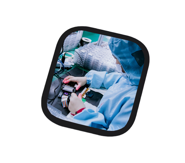 Self-owned Full-Auto Production Lines LX 1.95 Inch No Backlight OLED QSPI Interface ONCELL Touch AMOLED