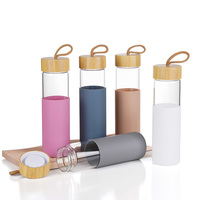 Bouteille d'eau en verre borosilicate personnalisée de 550 ml avec manchon en silicone, couvercle en bambou, sans BPA, anti-fuite, couvercle à visser
