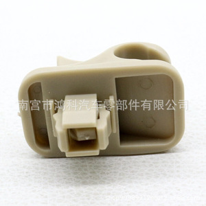 ซูซูกิ อัลโต ซีแอซ คลิปยึดกระจกมองข้าง 84851-65D00-6GS ที่ยึดช่องระบายอากาศ แดชบอร์ด สีเบจ ไนลอน ติดตั้งง่าย - Product Image 1
