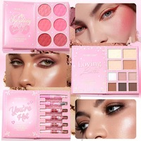 Coffret Maquillage Cadeau de Noël avec Poudre, Fard à Joues, Enlumineur, Palette de Fards à Paupières et Brillant à Lèvres pour des Looks Complètes et Festifs