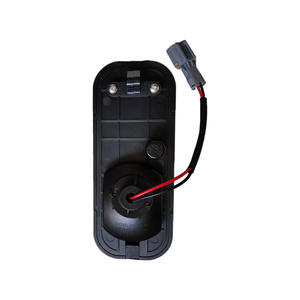 ไฟข้างประตูรถบรรทุกอีซูซุ กิก้า รุ่น 213-1405-A อะไหล่พลาสติกสำหรับเปลี่ยนระบบไฟรถบรรทุก - Product Image 1