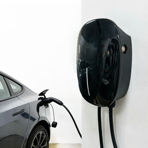 Nuevo Cargador de Vehículos Eléctricos de Pared de 32A y 7kW Tipo 2 con Pantalla LCD Negra, Acceso por Tarjeta, Seguridad Inteligente IP65, Uso Interior/Exterior - Product Image 6
