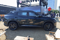Dongfeng Aeolus L7 SUV électrique compact véhicule à énergie nouvelle avec moteur EV 5 portes 5 places à direction gauche Aeolus Cars à vendre
