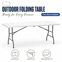 Ensemble de table et chaises pliantes carrées d'extérieur portables - Longueur 6 pieds, design moderne en plastique blanc, utilisation hôtelière, hauteur réglable