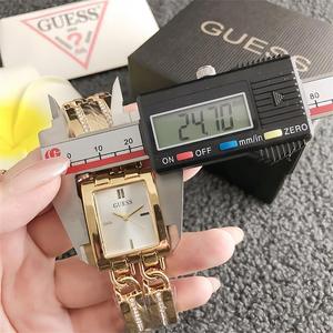 <span class=keywords><strong>Reloj</strong></span> <span class=keywords><strong>de</strong></span> Pulsera <span class=keywords><strong>de</strong></span> Lujo Marca <span class=keywords><strong>Guess</strong></span> para Mujer Esfera <span class=keywords><strong>de</strong></span> Acero Inoxidable <span class=keywords><strong>de</strong></span> 35mm Pantalla <span class=keywords><strong>de</strong></span> Cristal <span class=keywords><strong>de</strong></span> Cuarzo Correa <span class=keywords><strong>de</strong></span> Aleación con Hebilla Éxito <span class=keywords><strong>de</strong></span> Ventas para Chicas - Product Image 5