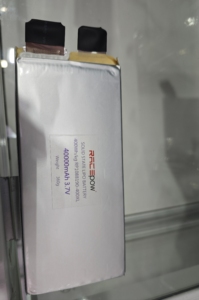 Hersteller Hochenergiedichte 400Wh/kg 40Ah 3,7V 6S 8S 12S 18S 24S Wiederaufladbare Festkörperbatteriezellen 3C 5C - Product Image 2