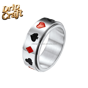 แหวนไทเทเนียมลายไพ่สปาด ฮาร์ท คลับ ไดมอนด์ หมุนได้ แหวนยูนิเซ็กซ์ ขายส่ง - Product Image 5