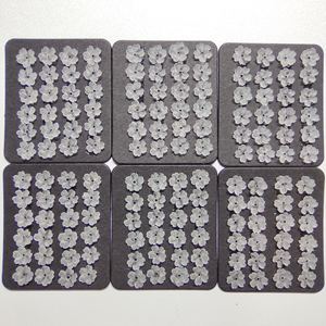 Uni CN Quartz Dépoli Blanc Fleur Forme Pierres Précieuses En Vrac T-1F - Product Image 3