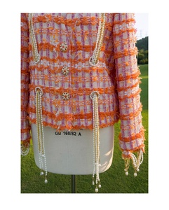 OUDINA <span class=keywords><strong>Giacca</strong></span> Elegante <span class=keywords><strong>in</strong></span> <span class=keywords><strong>Tweed</strong></span> a Quadri con Scollo a V e Catena, Manica Lunga, per Donna, Vendita all'Ingrosso - Product Image 3