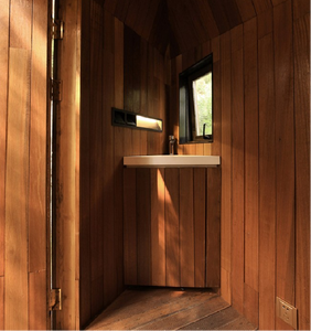 Petite maison préfabriquée en <span class=keywords><strong>bois</strong></span> naturel Log tiny house pour camping entrepôt extérieur stockage atelier - Product Image 4