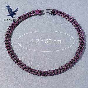 Collana a Catena Cubana con Diamanti Stile Hip Hop Europeo e Americano, Catena Dorata Esagerata per Moda Rap e Fotografia di Strada - Product Image 3