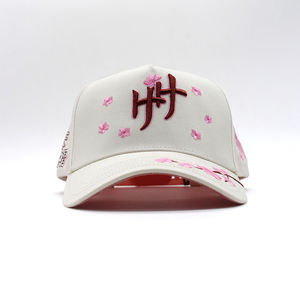 Nuovo Arrivo Cappello Heaven Colorato di Qualità Originale con 5 Pannelli, Ricamo 3D Motivo Sakura, Fodera in Raso Rosa e Visiera in Camoscio - Product Image 4