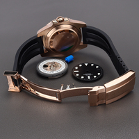 Kit de Montage de Montre de Plongée Boîtier en Acier Inoxydable Or Rose Mouvement NH35 Bracelet en Caoutchouc Pièces de Rechange pour Réparation de Montre Cadran et Aiguilles