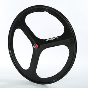 Juego de ruedas de piñón fijo 700C-Aleación de magnesio Diseño inverso de 3 radios <span class=keywords><strong>Rueda</strong></span> de bicicleta de pista integrada de borde profundo para Fixie/Single Speed - Product Image 2