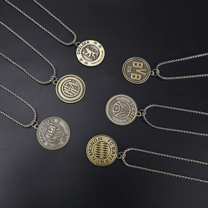 สร้อยคอจี้สโมสรฟุตบอลสำหรับผู้ชาย พรีเมียม บาร์เซโลน่า ยูเวนตุส เรอัล ปารีส แซงต์ แชร์กแมง ลิเวอร์พูล อาร์เซนอล เครื่องประดับสำหรับแฟนฟุตบอล ทนทาน - Product Image 2