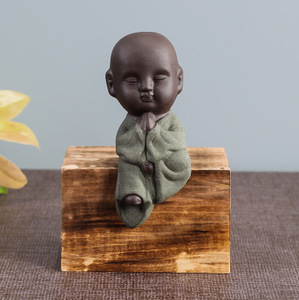 พระน้อยดินเผาสีม่วง ของตกแต่งโต๊ะน้ำชา สำหรับบ้าน ร้านอาหาร สำนักงาน ของประดับตกแต่ง พระพุทธรูปตัวเล็ก - Product Image 3