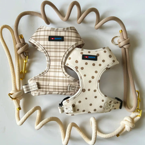 Topbuddy, elegante juego de Correa y arnés para perros beige con lunares marrones para perros pequeños y medianos - Product Image 2