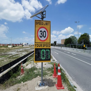 Affichage LED à énergie solaire Détecteur de vitesse de véhicule de circulation Radar de sécurité routière Limite de vitesse Signes de rétroaction Produit lié à l'énergie solaire - Product Image 5