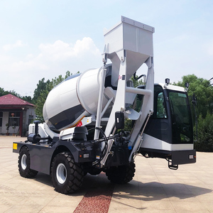 3. 5m3 tự tải di động trộn bê tông Giá máy tự tải trộn bê tông xe tải để bán tại Dubai - Product Image 6