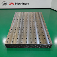 Table de soudage flexible 3D nitrurée D16 D28 avec accessoires de serrage complets pour la fabrication industrielle des métaux