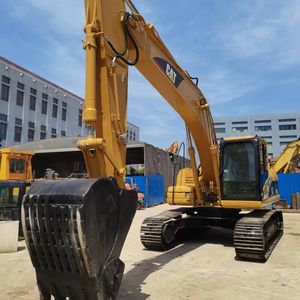 Excavatrice sur chenilles d'occasion Cat 320CL 20 tonnes, bon état, poids opérationnel de 22 tonnes, prix bas, promotion, prête à être expédiée - Product Image 3