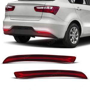 Luce Riflettente per Paraurti Posteriore Accessorio Auto Direttamente dalla Fabbrica per <span class=keywords><strong>Kia</strong></span> <span class=keywords><strong>Rio</strong></span> 2012 2013 2014 <span class=keywords><strong>2015</strong></span> Indicatore di Direzione Luce di Marcia Freno Stop - Product Image 1
