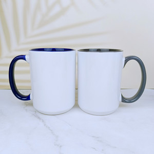 Taza de Café Clásica con Logotipo Personalizado, Sublimación, Interior Rojo y Negro, 15 oz, Base Redonda, Taza de Cerámica con Asa - Product Image 4