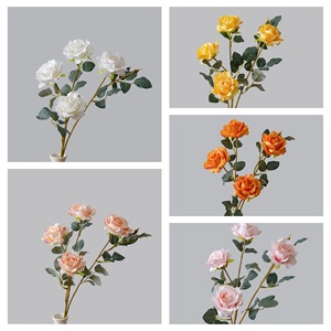 ดอกกุหลาบประดิษฐ์รุ่ยอี้ สีขาว สีชมพูแชมเปญ สำหรับตกแต่งงานแต่งงาน เป็นมิตรกับสิ่งแวดล้อม อุปกรณ์งานฝีมือ คาลลาฟลอรัล - Product Image 3