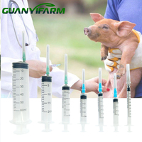 Seringue vétérinaire jetable en plastique avec aiguille 1ml 2ml 5ml 10ml 20ml 50ml 60ml Injecteur pour animaux d'élevage