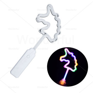 Trẻ em min 10 "LED Unicorn Neon <span class=keywords><strong>Wand</strong></span> với ma thuật Nhiều Màu ánh sáng lên cho buổi hòa nhạc đầy màu sắc nhấp nháy thanh hỗ trợ gậy - Product Image 5