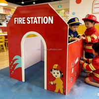 Équipement de jeu en bois facile à monter pour intérieur/extérieur, idéal pour les enfants, les écoles, les cliniques, les maisons de poupées, les jeux de rôle, les locations pour fêtes et les cafés ludiques