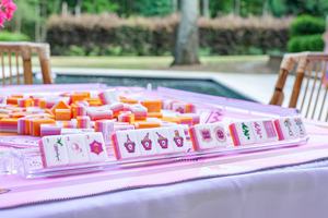Ensemble de Mahjong américain en acrylique personnalisé avec bulles de champagne orange, 160 tuiles, personnalisation complète de l'illustration sur 1 à 4 couches, fournisseur - Product Image 2