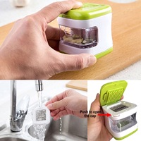Presse-ail et gingembre miniature en acier inoxydable vert Shunxinyi, trancheuse en cube, moulin à main, durable, pour légumes et fruits