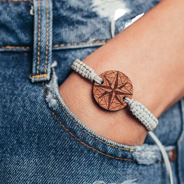 Vente en gros Bracelet en bois personnalisable avec texte personnalisé, pierre de coton et plusieurs Options de couleur pour les accessoires de mode